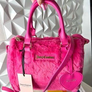 FLUFFY PINK JUICY COUTURE FREE LOVE SATCHEL
